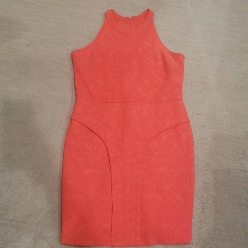 Coral Peplum dress - Picture 4 of 4